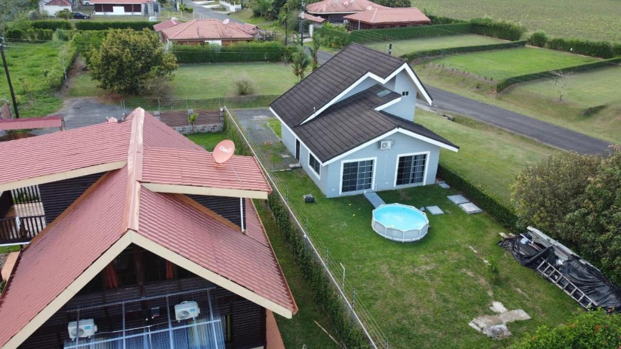 Casa De Las Rosas Volcan Arenal La Fortuna Extérieur photo